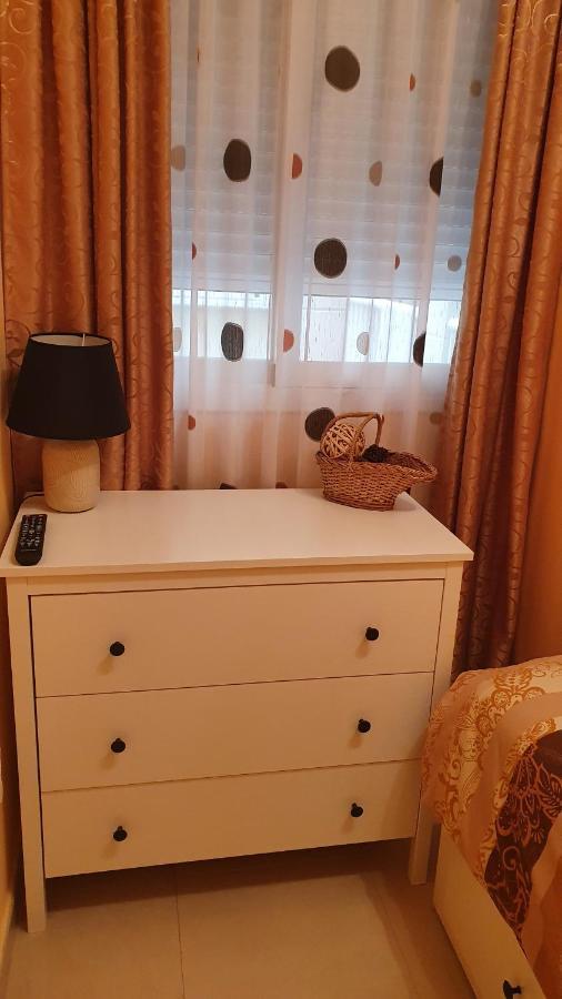 Ideal Escapadas Y Vacaciones-Parking-Wifi-Netflix-Xbox 올리바 외부 사진