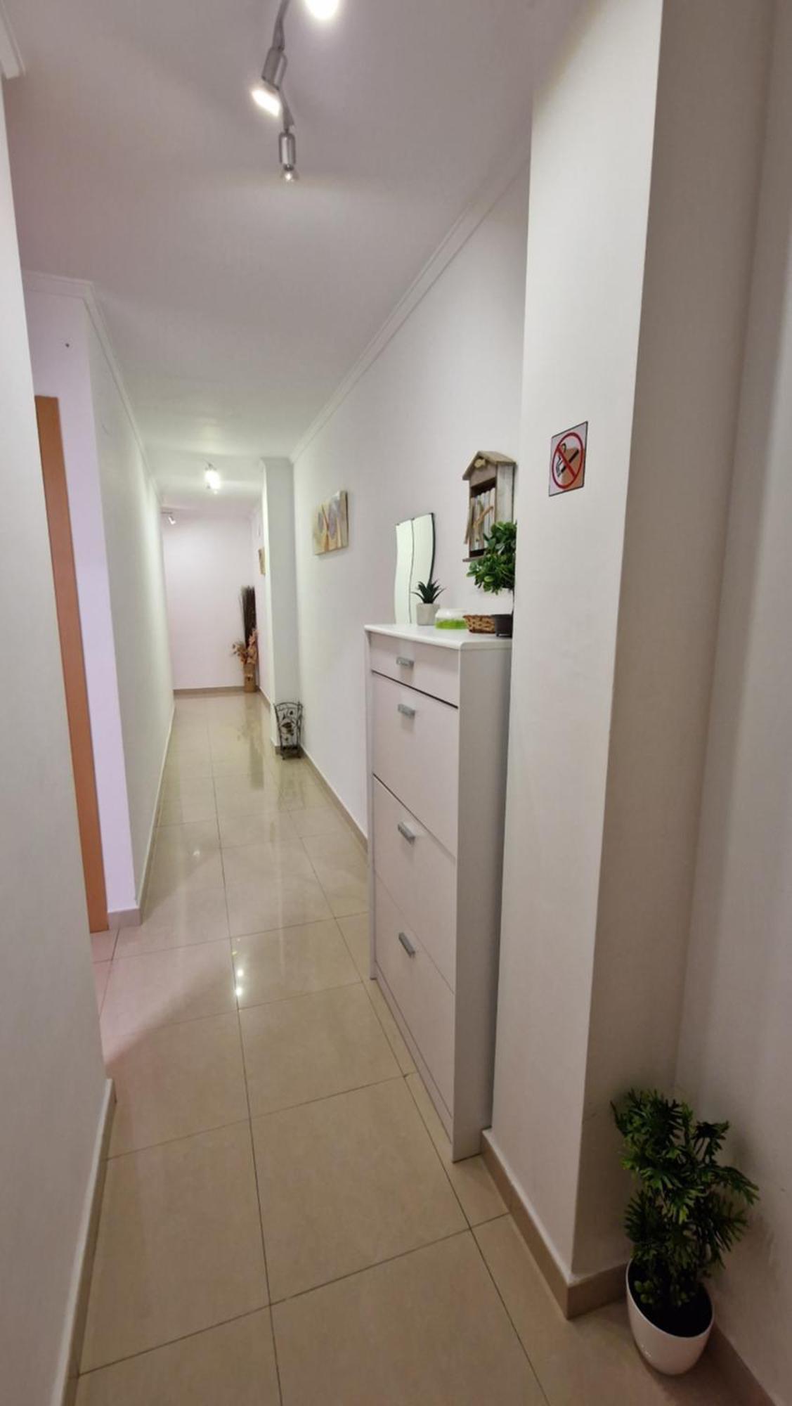 Ideal Escapadas Y Vacaciones-Parking-Wifi-Netflix-Xbox 올리바 외부 사진