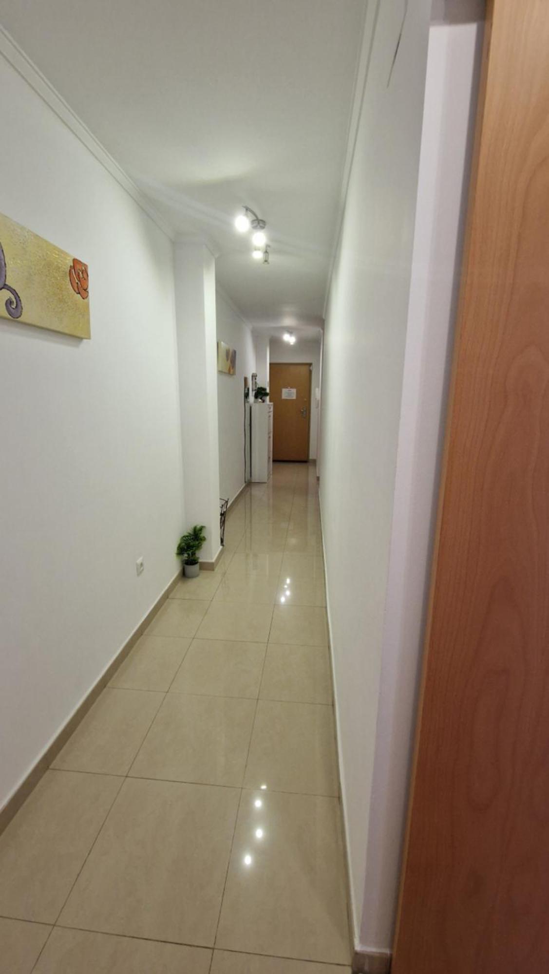 Ideal Escapadas Y Vacaciones-Parking-Wifi-Netflix-Xbox 올리바 외부 사진